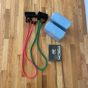 ❄️ Beachbody P90X Fitness DVD Set with Red and Green Bands and Yoga Blocks